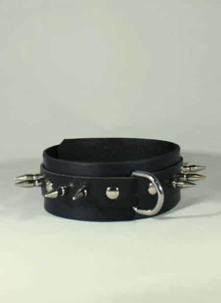 Leather Collar with Spikes Black