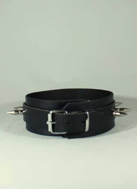 Leather Collar with Spikes Black