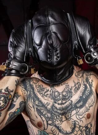 Mr. S Leather Scream Hood Large