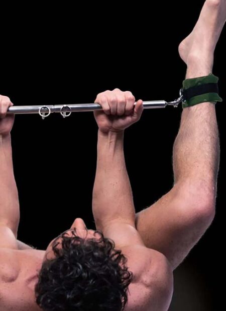 Colt Camo Spread 'Em Spreader Bar and Restraints