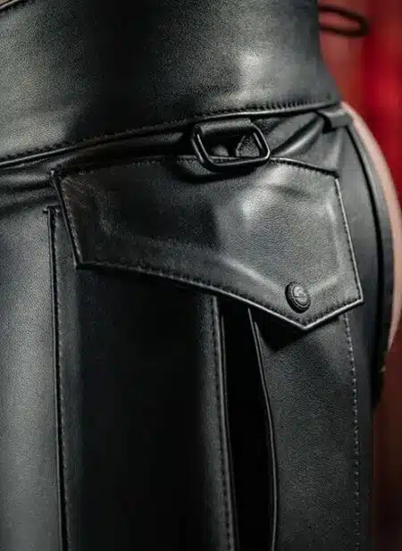Mr. S Leather Chap Shorts Small T: 22"