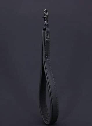 Mr. S Leather Hardline Short Leash Black