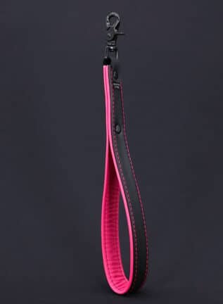 Mr. S Leather Hardline Short Leash Pink