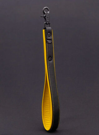 Mr. S Leather Hardline Short Leash Yellow