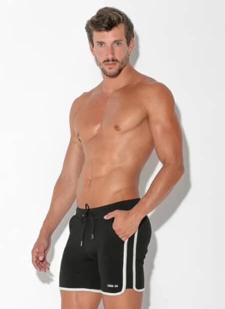 CODE 22 Focus Short Black