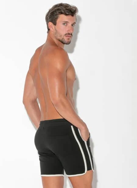 CODE 22 Focus Short Black