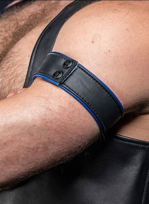Mr. S Leather Bicepband 1.75" Piped