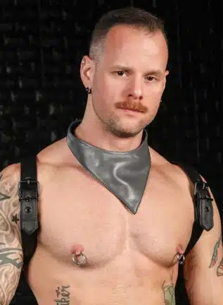 Mr. S Leather Lambskin Neck Hanky Grey