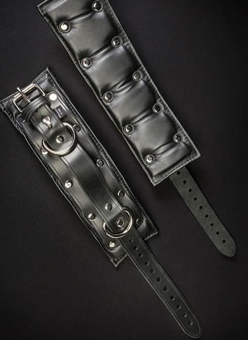 Mr. S Leather Padded Ankle Restraints Black