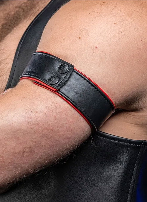 Mr. S Leather Bicepband 1.75" Piped