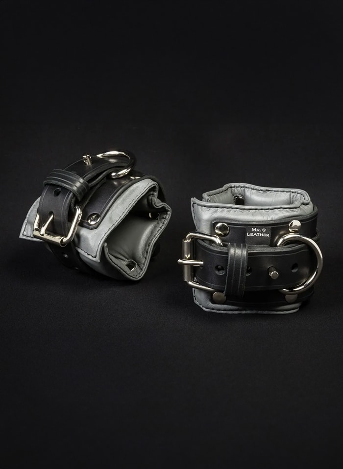 Mr. S Leather Padded Wrist Restraints Grey