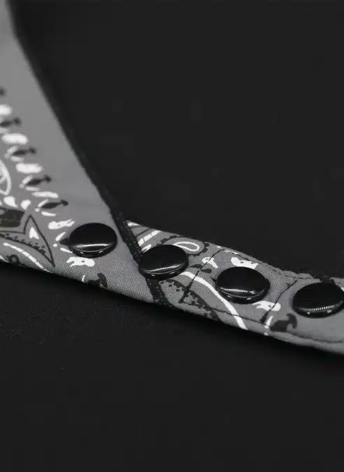 Mr. S Neck Hanky with Zipper Pocket Grey