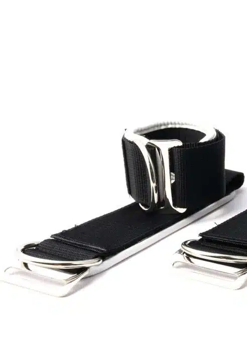 665 Neoprene Universal Restraints White