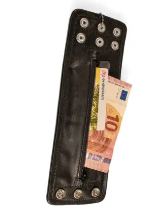 Brutus Leather Wristwallet Zip - available in 5 colors